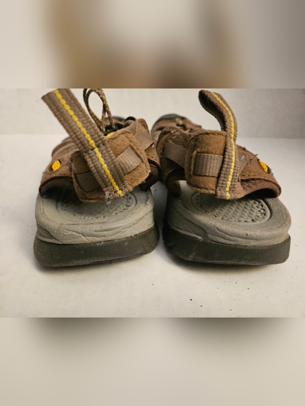 Keen Whisper Hiking sandals Sz 9 - Picture 3 of 6